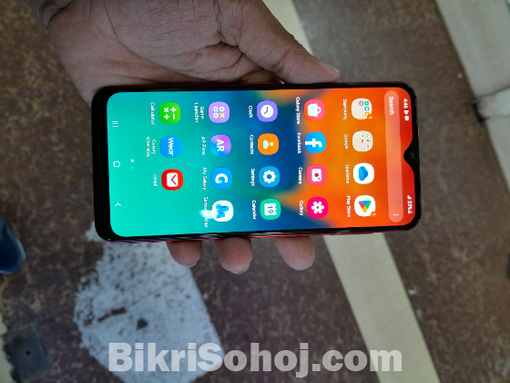 Samsung Galaxy A30